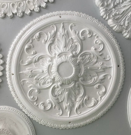 Plain_Plaster_Ceiling_roses_in_Hammersmith